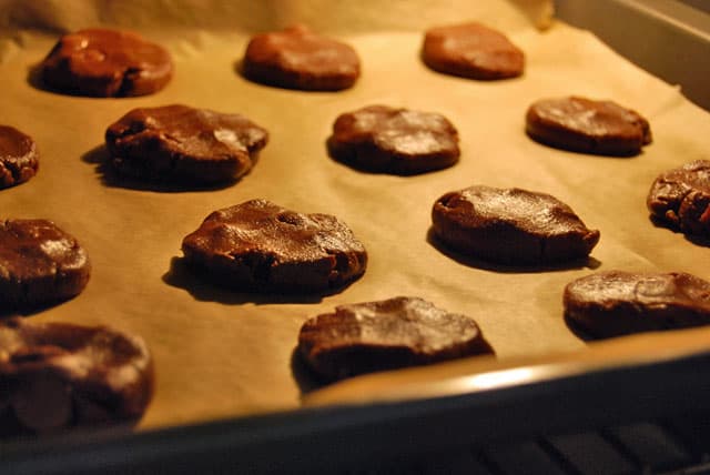 Schoko-Cookies - vertraute Knusperkekse | AlleKochen.com